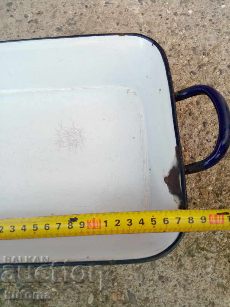 Old enameled tray with price 14.99 BGN | € 7.66 Old enameled tray with price 14.99 BGN | € 7.66