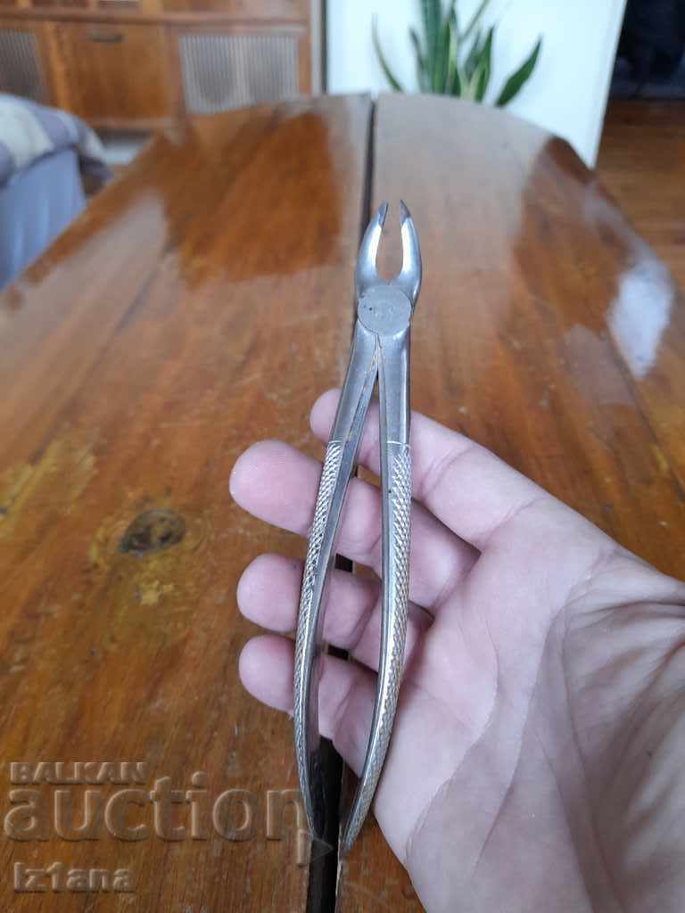 Old dental pliers with price 27.00 BGN | € 13.80