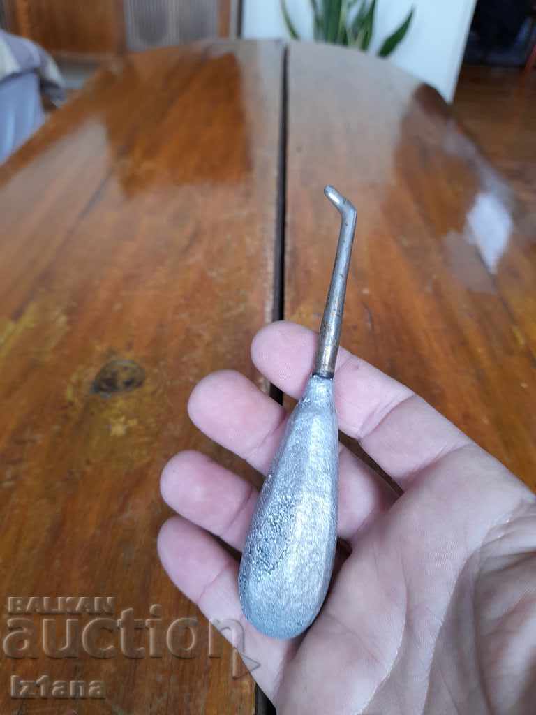 Licitație Daltă stomatologică veche