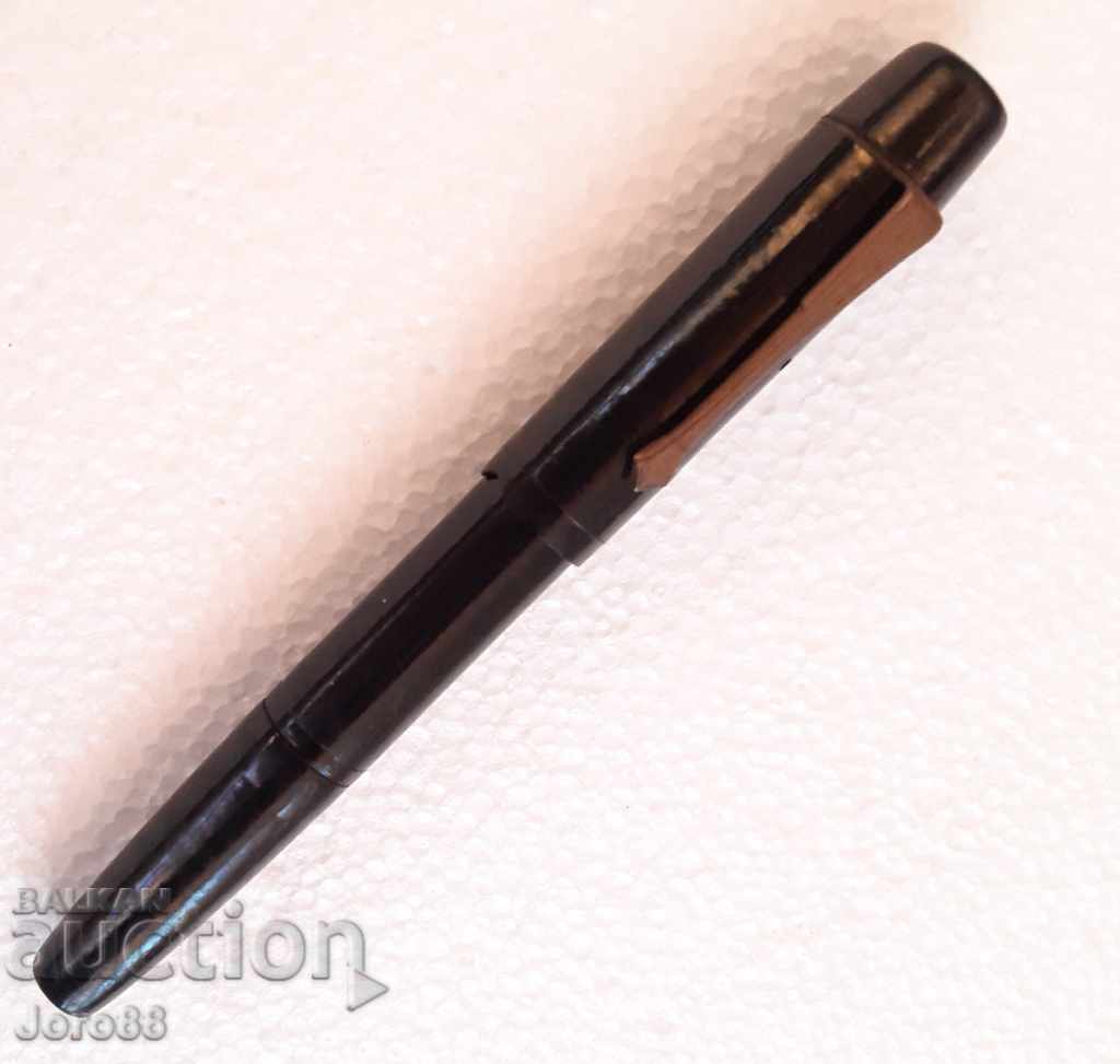 Vintage Duran Collector's Fountain Pen with price 35.00 BGN | € 17.90