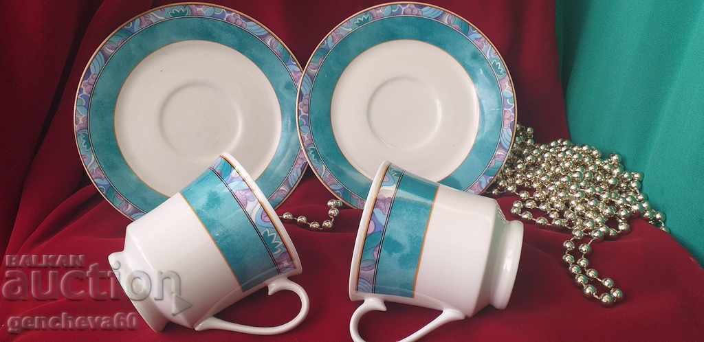Auction  Set of glasses for two/porcelain