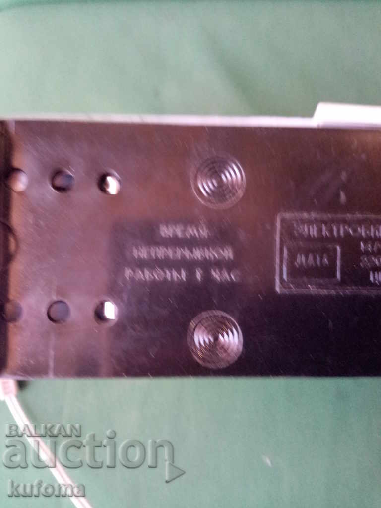 Δημοπρασία Παλιό καυτό σίδερο για μπούκλες Δημοπρασία Παλιό καυτό σίδερο για μπούκλες