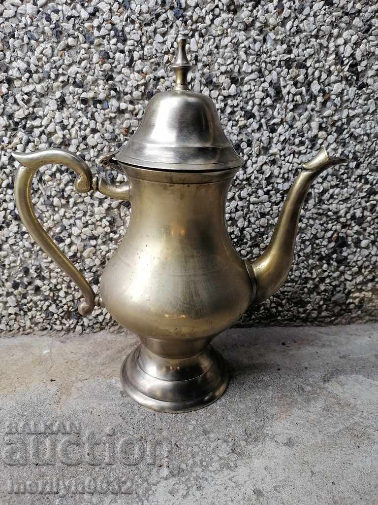 Ceainic vechi din alamă cu ibric de cafea placat cu argint ustensile de bucătărie