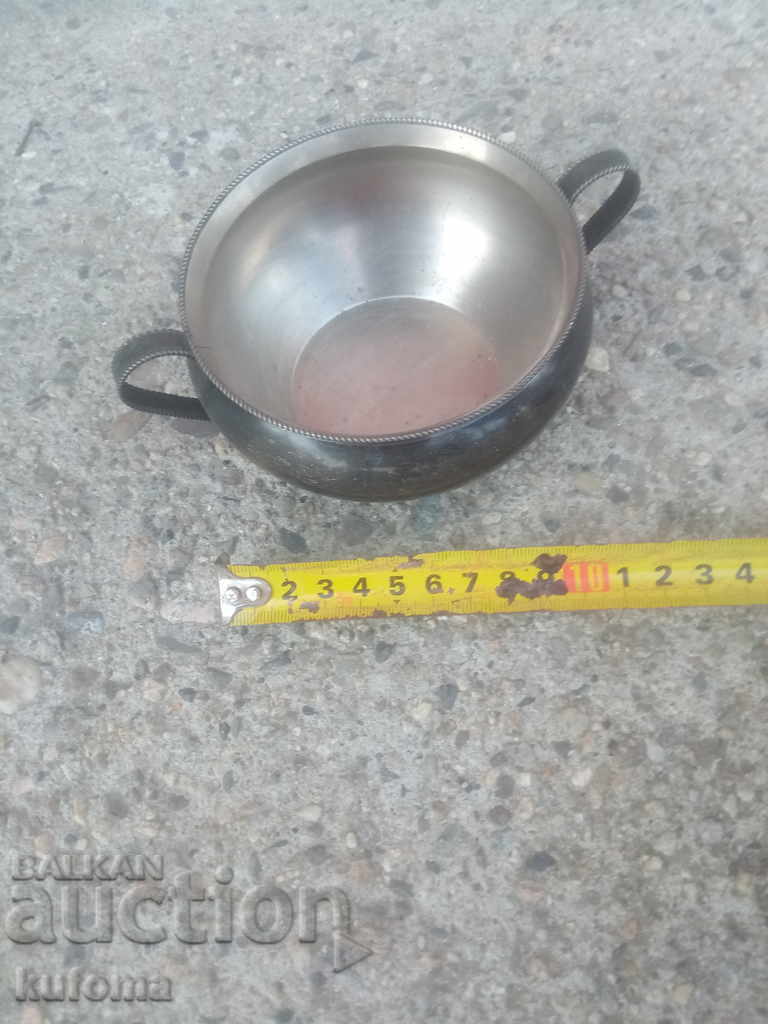 Vas placat cu argint