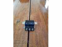 Întrerupător electric vechi pentru sobă