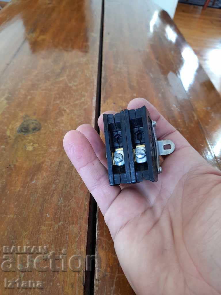 Delivery of Old electric stove switch