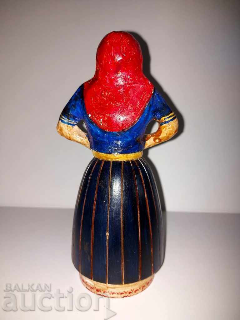 KINGDOM OF BULGARIA RARE PERFECT WOODEN FIGURE GIRL - 5 KINGDOM OF BULGARIA RARE PERFECT WOODEN FIGURE GIRL - 5