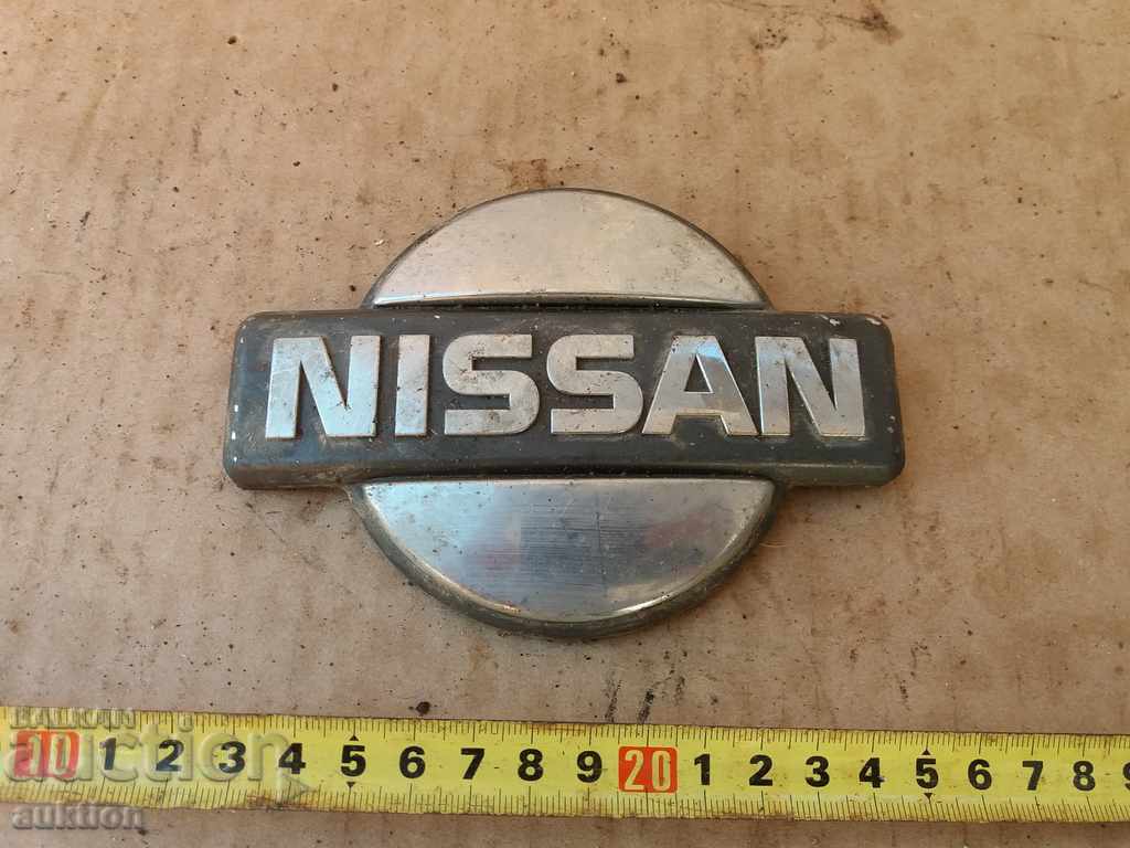 NISSAN EMBLEM with price 0.99 BGN | € 0.51