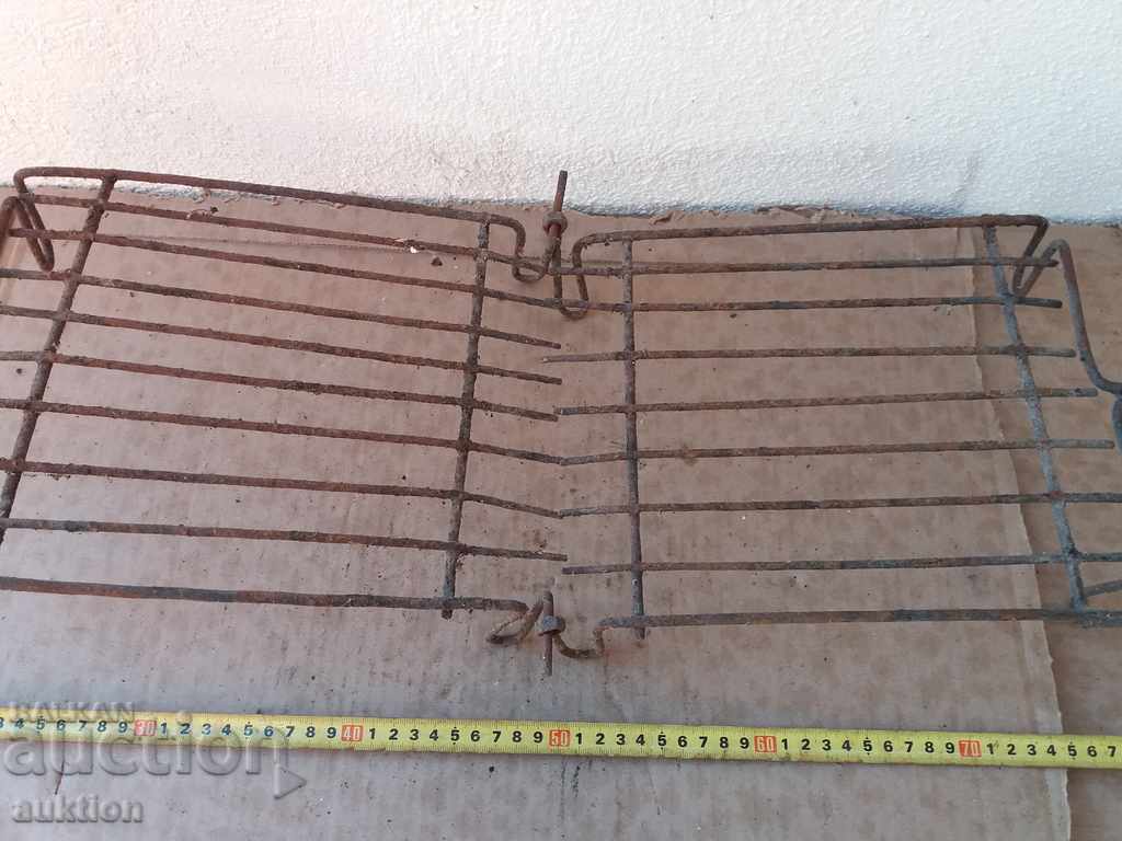 OLD MEAT GRILL FOR IRON, MOVES FOR A PICNIC - 7