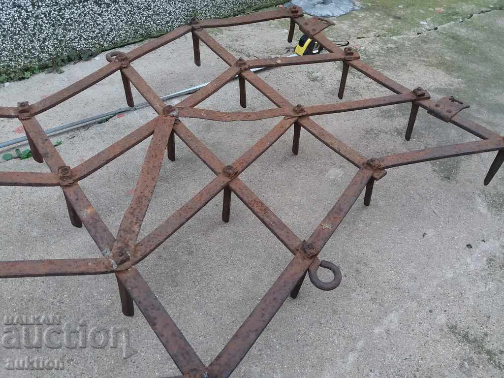 REVIVAL FORGED GROUP AGRICULTURAL TOOL - 7 REVIVAL FORGED GROUP AGRICULTURAL TOOL - 7