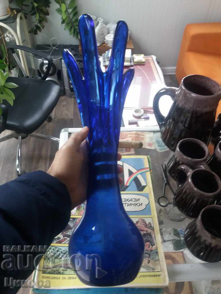 Auction BLUE GLASS VASE BLUE GLASS CRYSTAL Auction BLUE GLASS VASE BLUE GLASS CRYSTAL