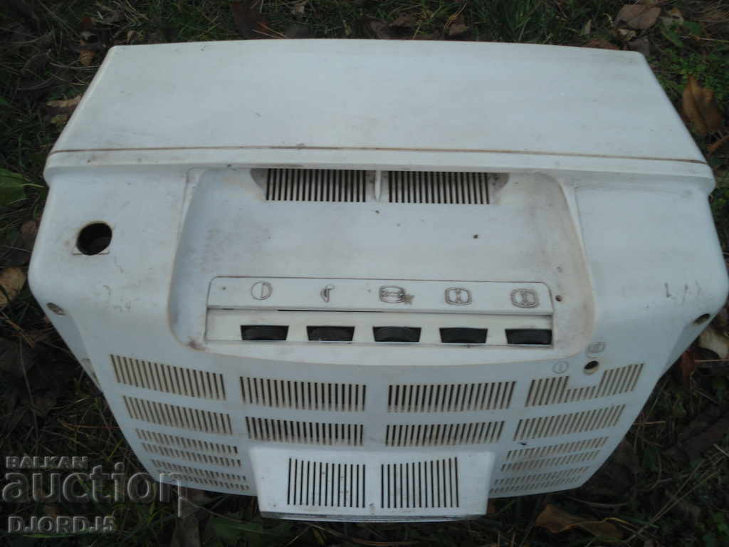 Παράδοση TV "Youth", ανταλλακτικά, σκραπ.