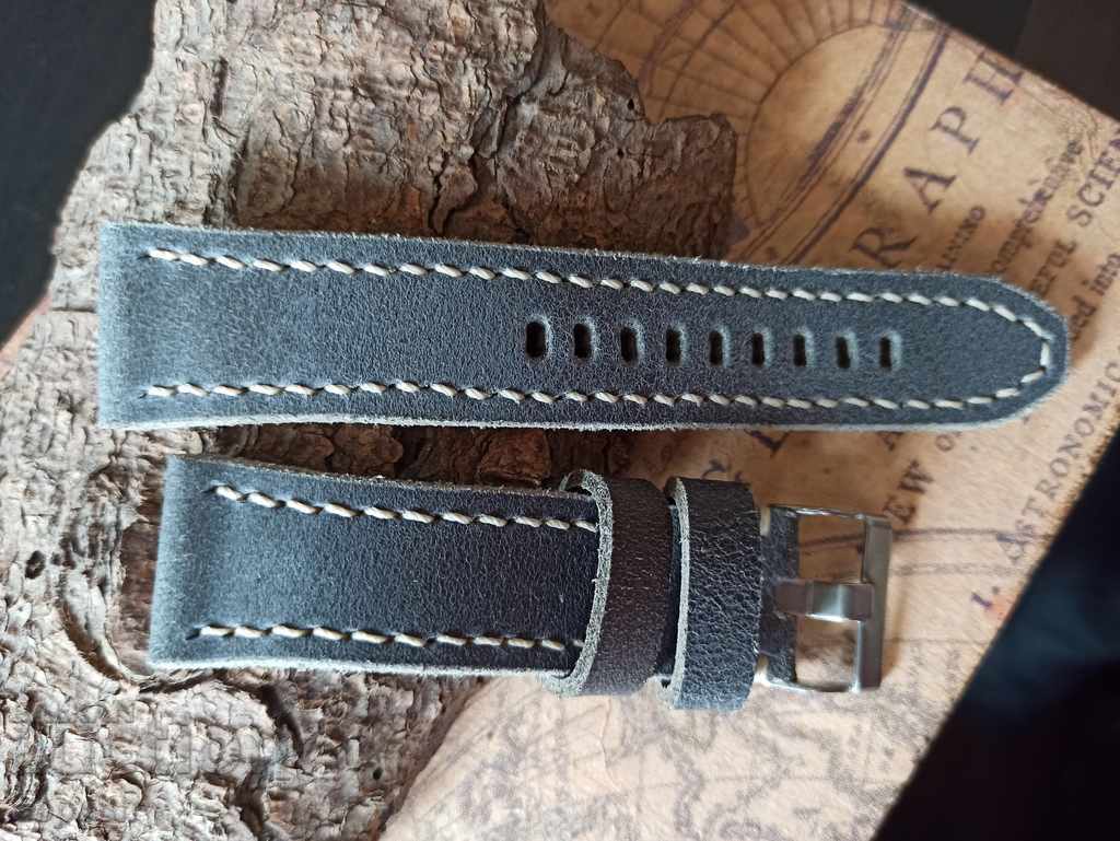Leather watch strap 24mm Genuine leather by hand 796 with price 40.00 BGN | € 20.45 Leather watch strap 24mm Genuine leather by hand 796 with price 40.00 BGN | € 20.45