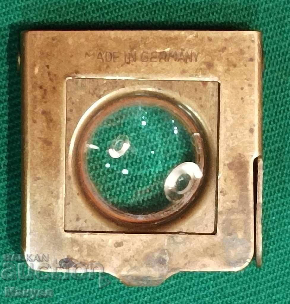 Auction  I am selling an old antique magnifying glass.