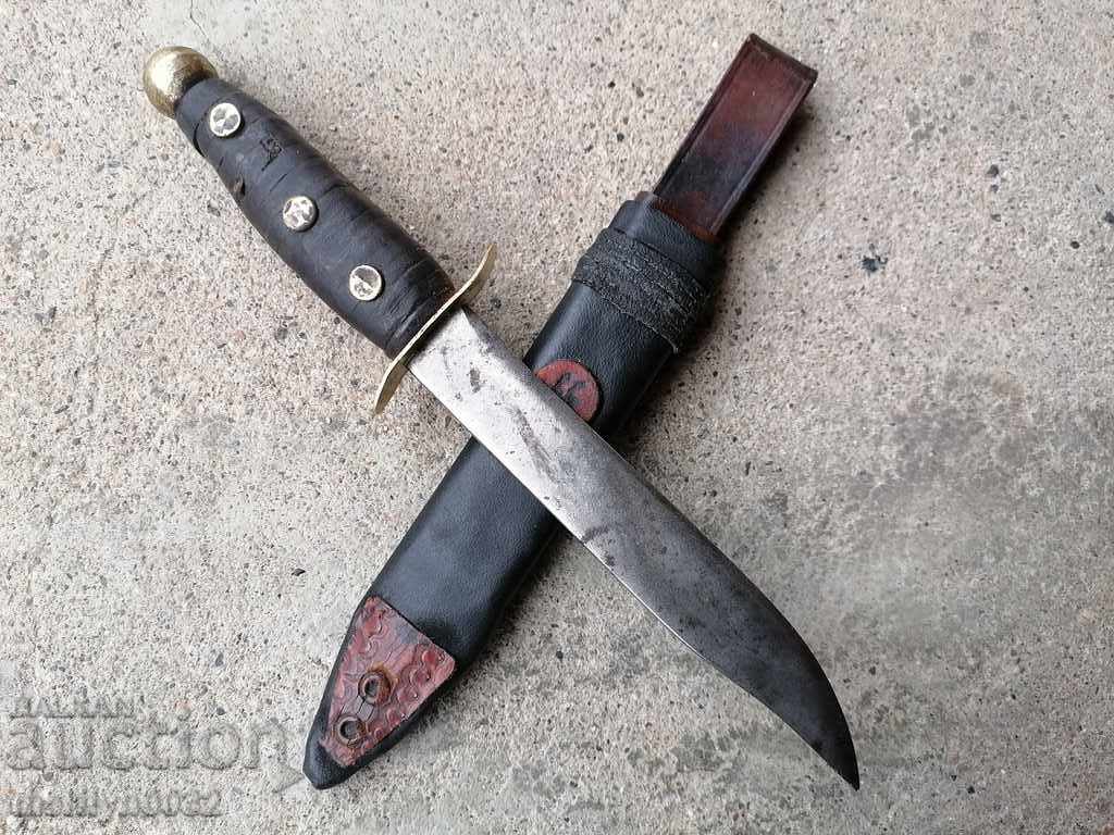 Δημοπρασία τάφρο μαχαίρι Δημοπρασία τάφρο μαχαίρι