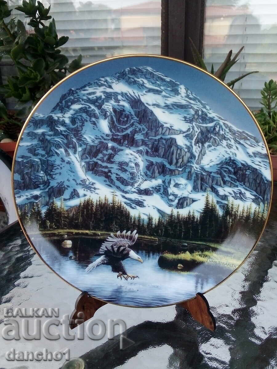 Ενα πιατο με τιμή 45.00 BGN | € 23.01 Ενα πιατο με τιμή 45.00 BGN | € 23.01