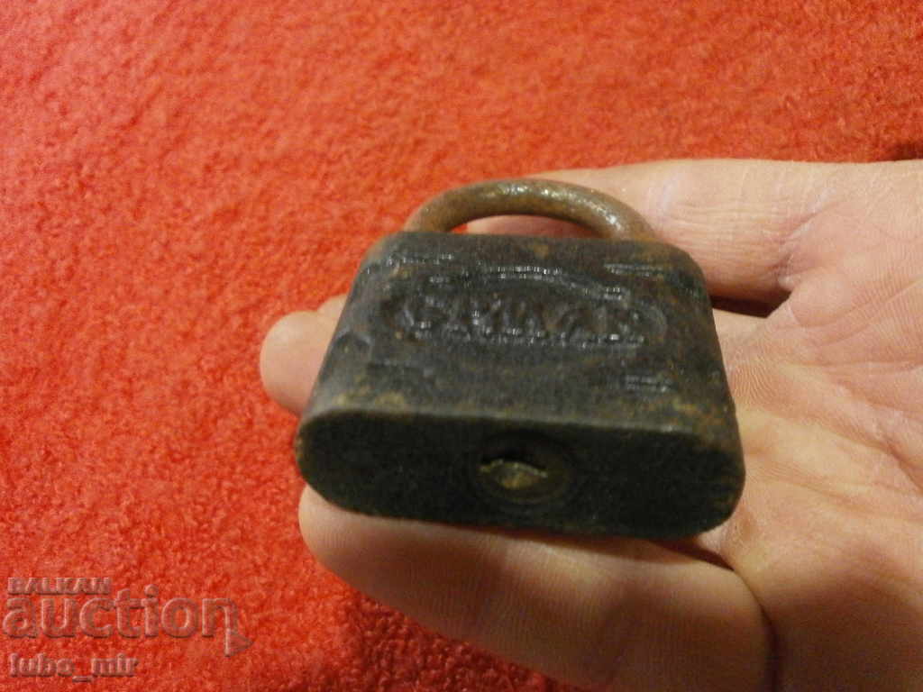OLD PADLOCK FOR DECORATION with price 2.00 BGN | € 1.02 OLD PADLOCK FOR DECORATION with price 2.00 BGN | € 1.02