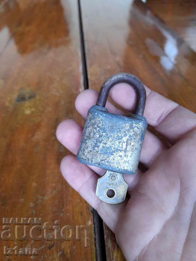 Δημοπρασία Παλαιό λουκέτο Omega Δημοπρασία Παλαιό λουκέτο Omega