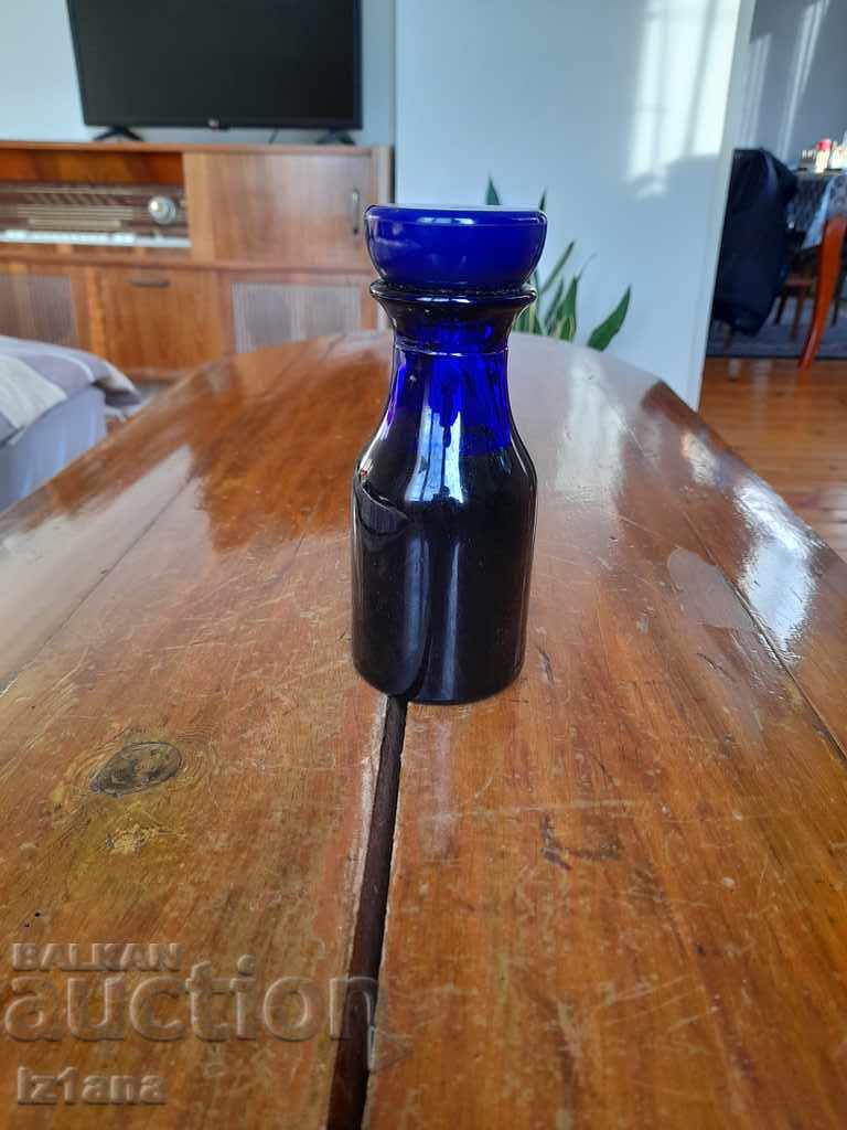 Auction  Old Miss Dana Cologne