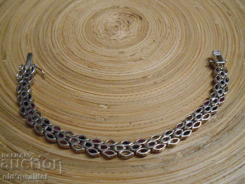 Delivery of Attractive SILVER BRACELET, RUBBER CORUND SAPPHIRE Delivery of Attractive SILVER BRACELET, RUBBER CORUND SAPPHIRE