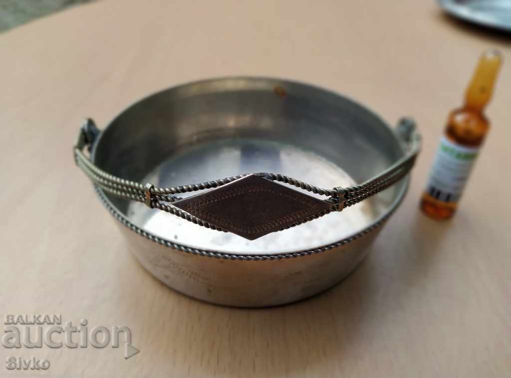 Candy box, metal, antique Revival style with price 9.99 BGN | € 5.11 Candy box, metal, antique Revival style with price 9.99 BGN | € 5.11