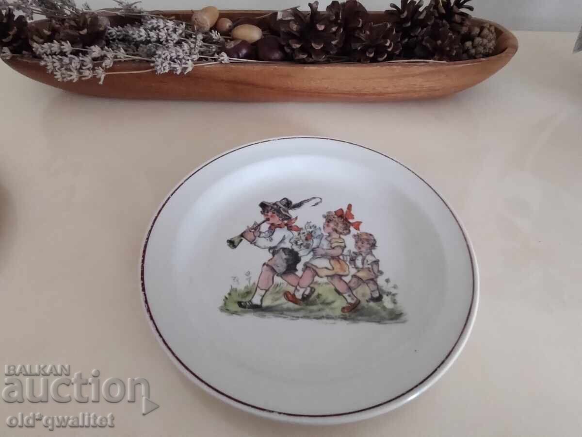 Farfurie de porțelan originală, marcată