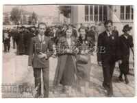 1938 PREOTUL FESTIVALULUI PICULUI VECHI A933