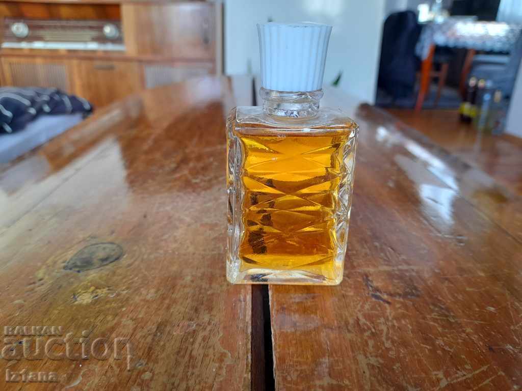 Old Cologne "Fleur" with price 45.00 BGN | € 23.01 Old Cologne "Fleur" with price 45.00 BGN | € 23.01