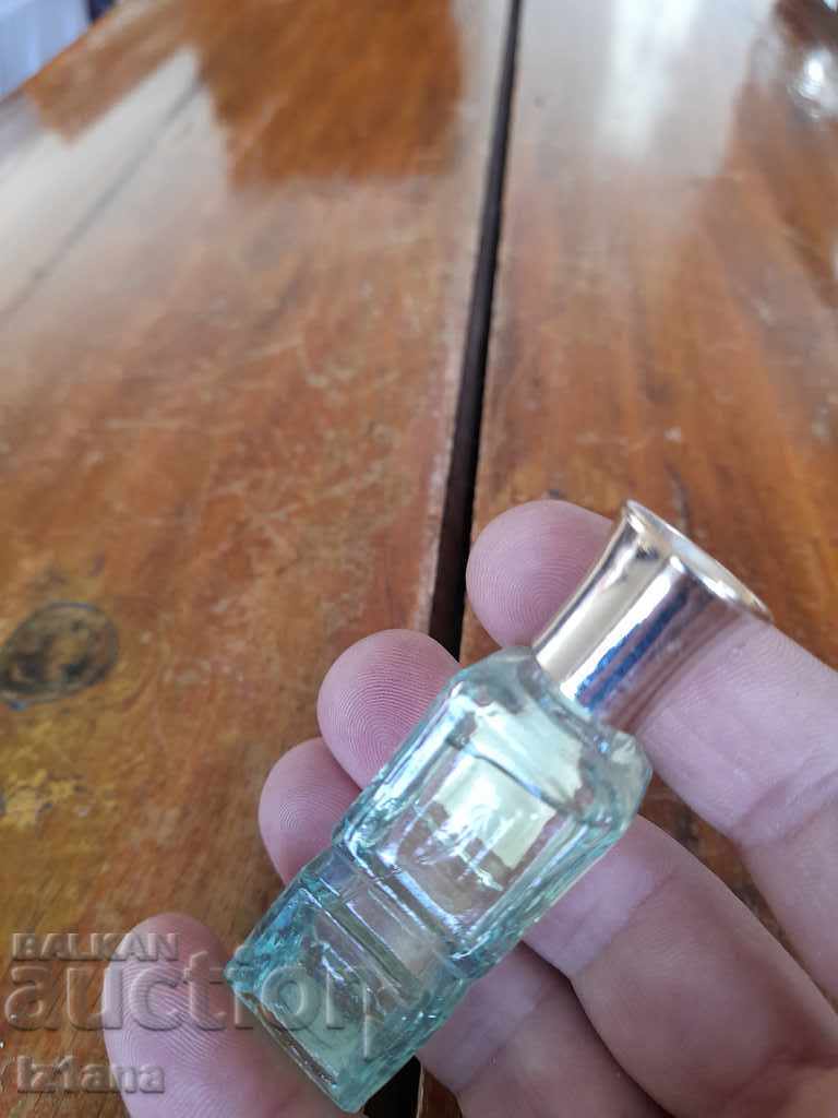 Παράδοση Παλιό άρωμα Cassi Παράδοση Παλιό άρωμα Cassi