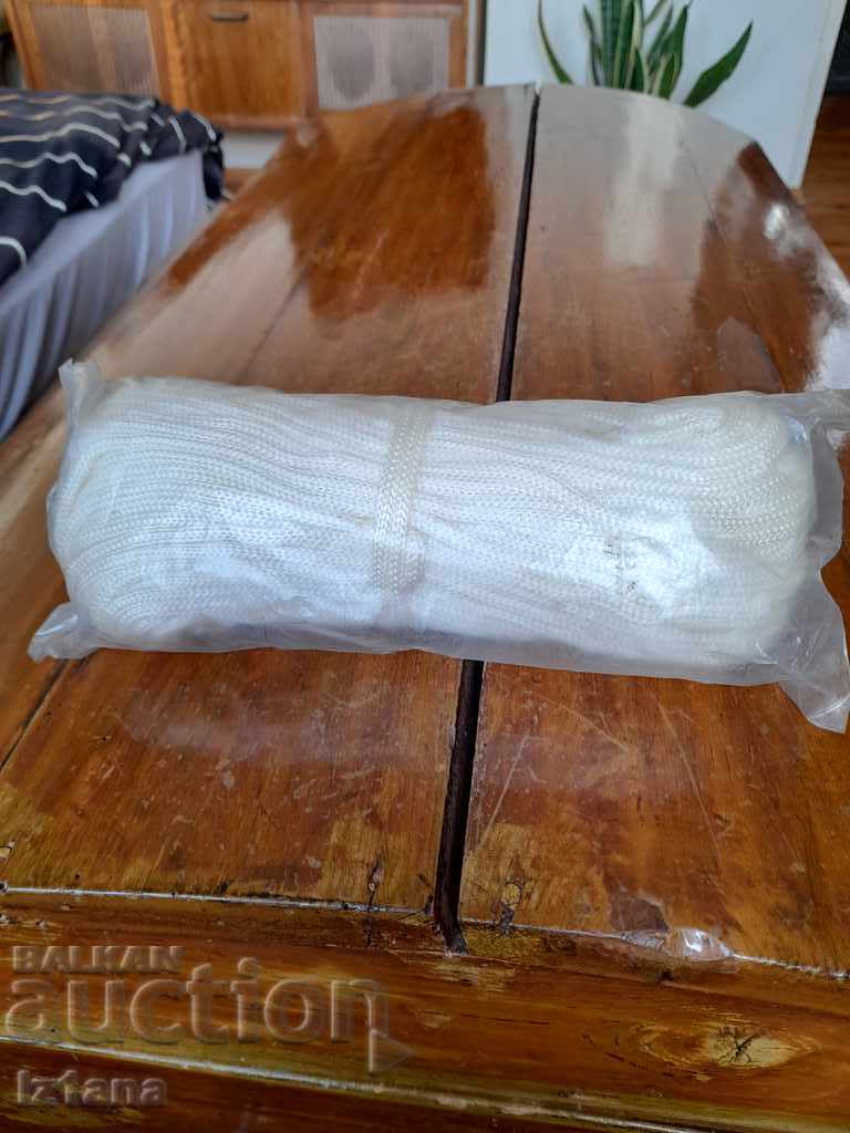 Аукцион Старо въже за простор Аукцион Старо въже за простор