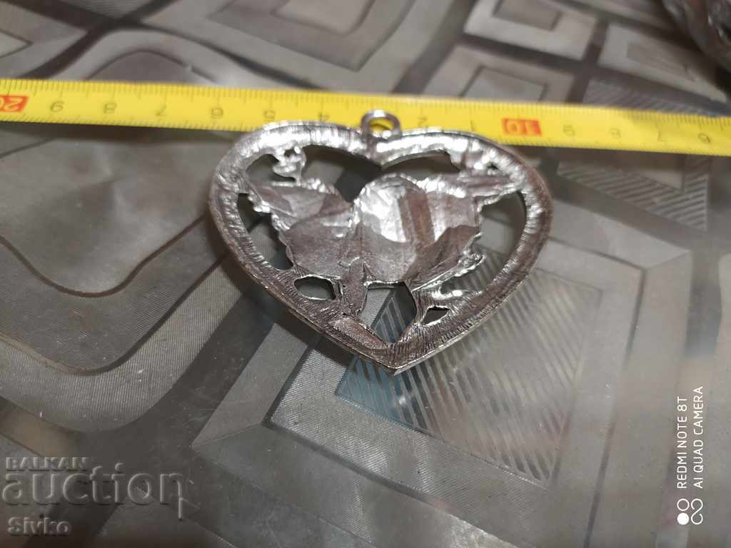 Висулка сърце метал 1 с цена 0.49 лв. | € 0.25 Висулка сърце метал 1 с цена 0.49 лв. | € 0.25