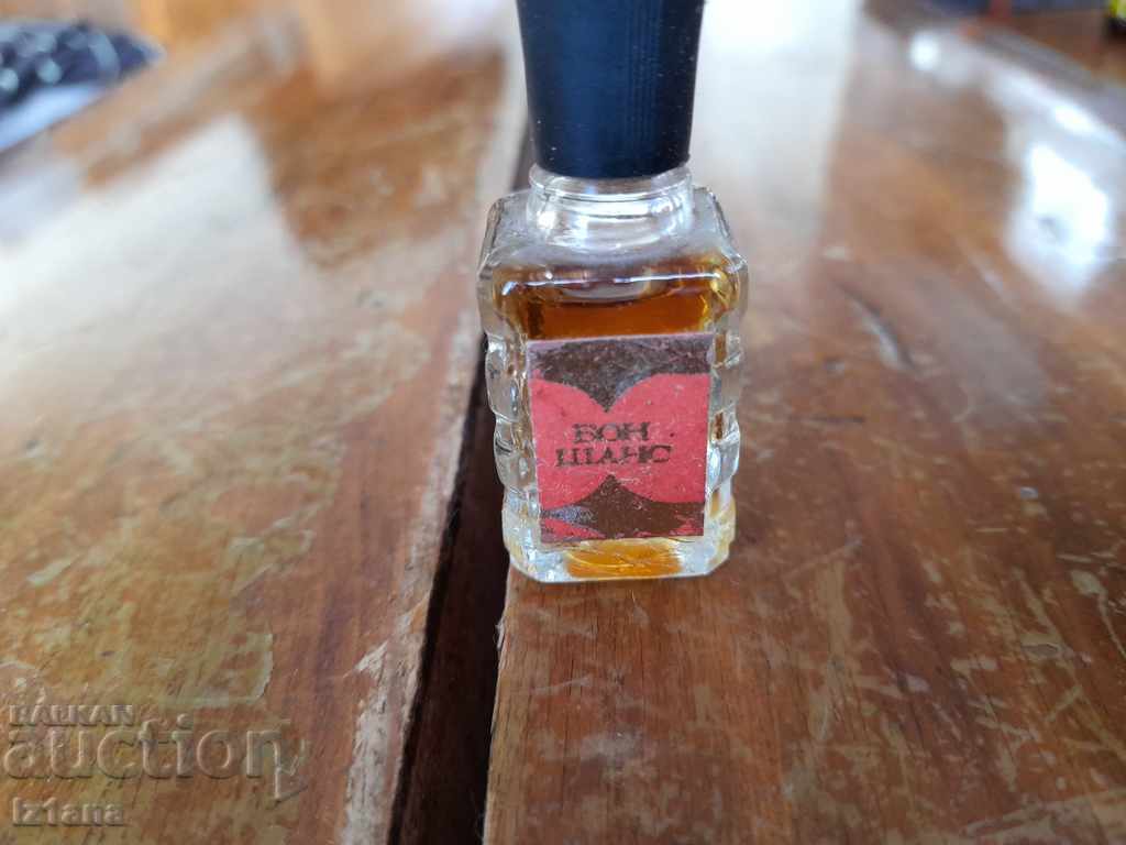 Old perfume BON CHANCE with price 33.00 BGN | € 16.87