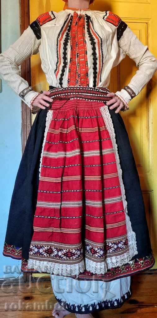 Authentic Duke costume. - 5 Authentic Duke costume. - 5