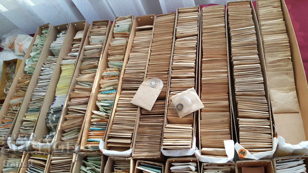 Glass for Omega, Tissot, Rolex mega lot 3500 watches + glasses with price 7799.00 BGN | € 3987.57 Glass for Omega, Tissot, Rolex mega lot 3500 watches + glasses with price 7799.00 BGN | € 3987.57