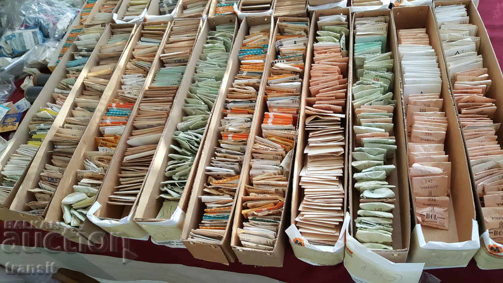 Auction Glass for Omega, Tissot, Rolex mega lot 3500 watches + glasses Auction Glass for Omega, Tissot, Rolex mega lot 3500 watches + glasses