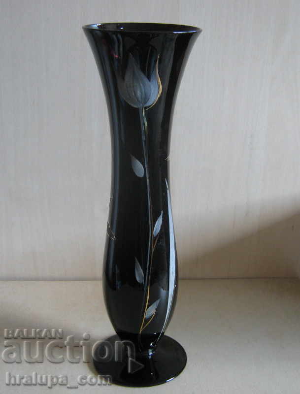 Auction Glass vase hand-painted gilding Auction Glass vase hand-painted gilding