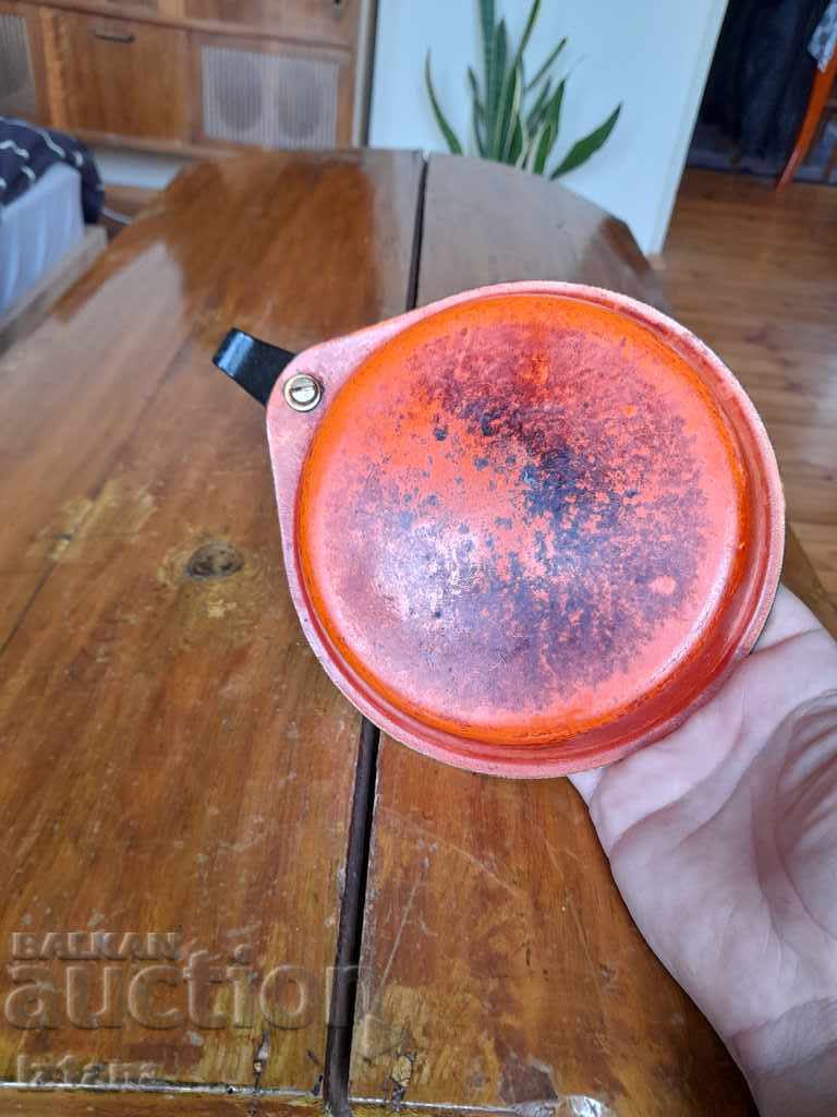 Delivery of Old enameled omelet pan, pan Delivery of Old enameled omelet pan, pan