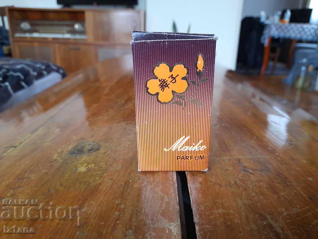 Old perfume Maiko