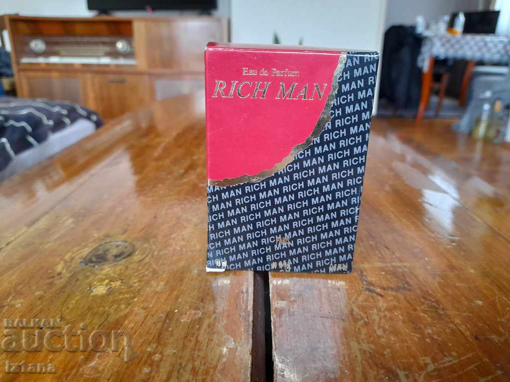 Old perfume Ricn Man