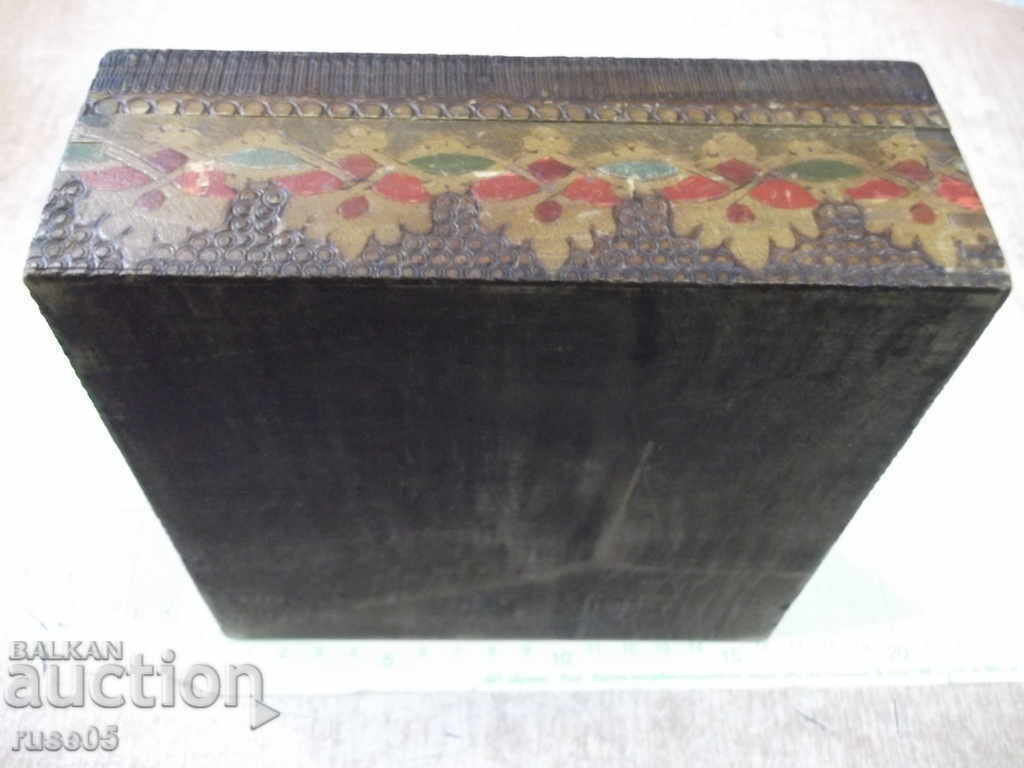 Wooden box pyrographed old from soc - 1 - 5