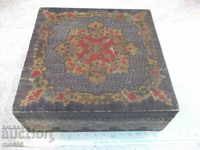 Кутия дървена пирографирана стара от соца - 1