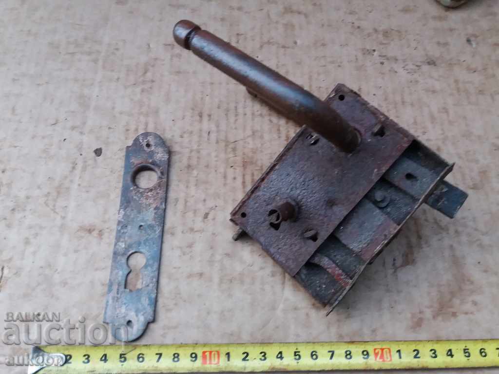 WROUGHT REVIVAL LOCK - SOLID IRON - 6 WROUGHT REVIVAL LOCK - SOLID IRON - 6