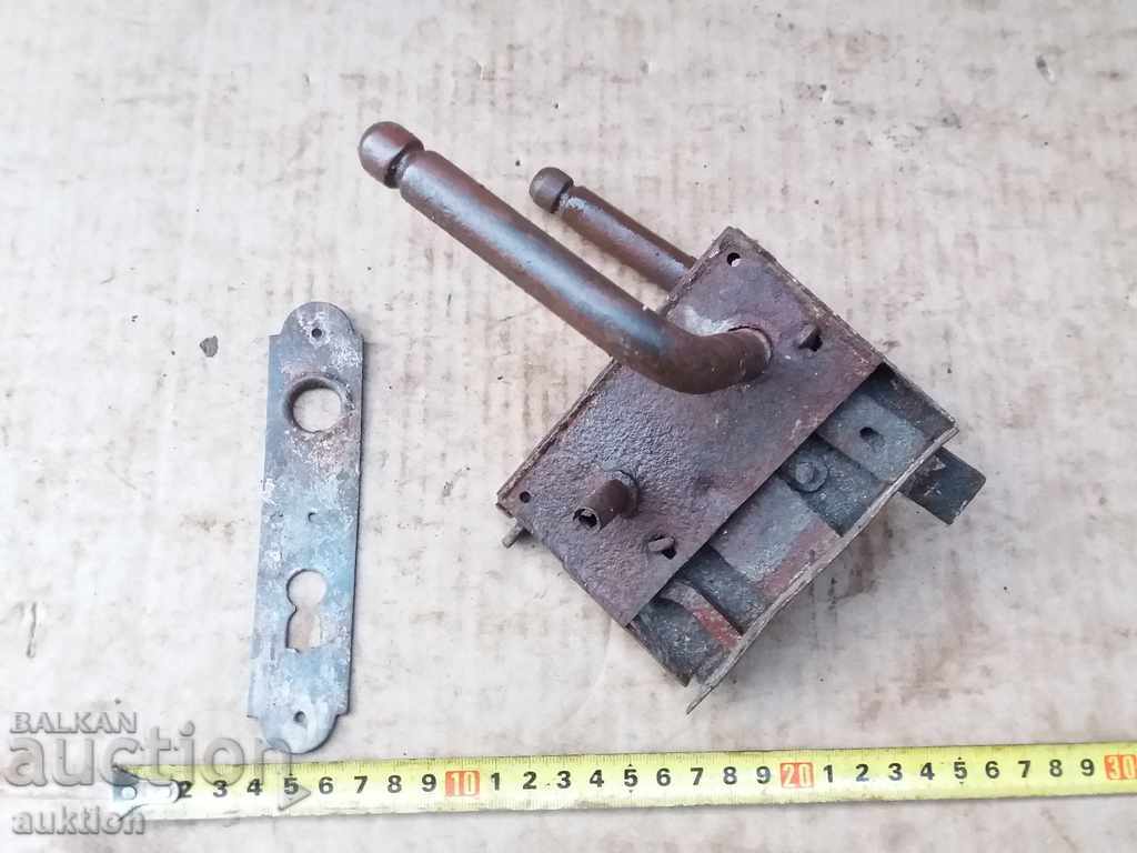 WROUGHT REVIVAL LOCK - SOLID IRON - 7 WROUGHT REVIVAL LOCK - SOLID IRON - 7