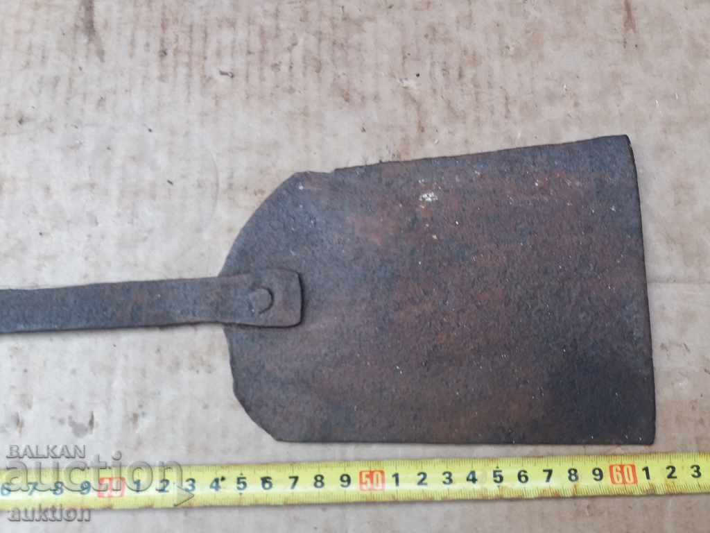 OLD FORGED ROSE, SHOVEL - 6 OLD FORGED ROSE, SHOVEL - 6
