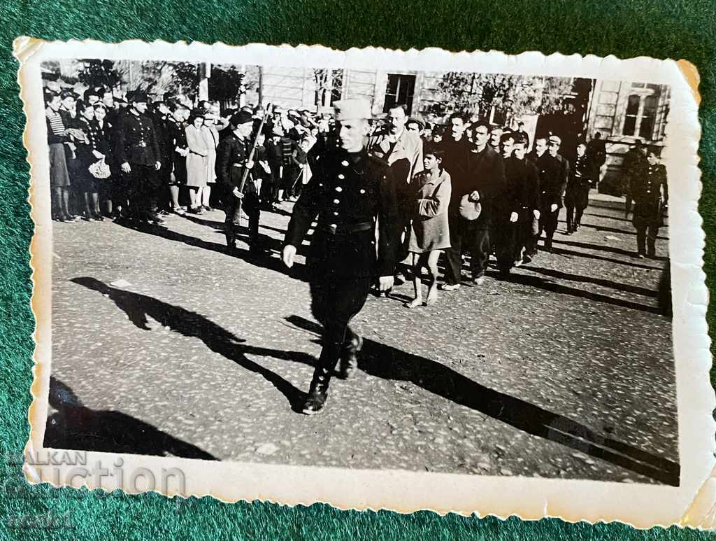 Auction Guerrillas Auction Guerrillas