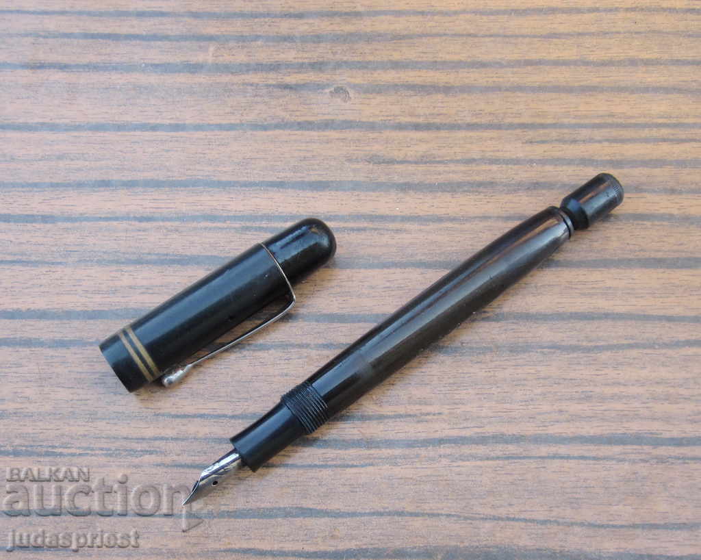 Gerco antique German bakelite pen with pump and works with price 50.00 BGN | € 25.56 Gerco antique German bakelite pen with pump and works with price 50.00 BGN | € 25.56