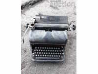 ZETA Z zbrojovka Brno antique typewriter WWII