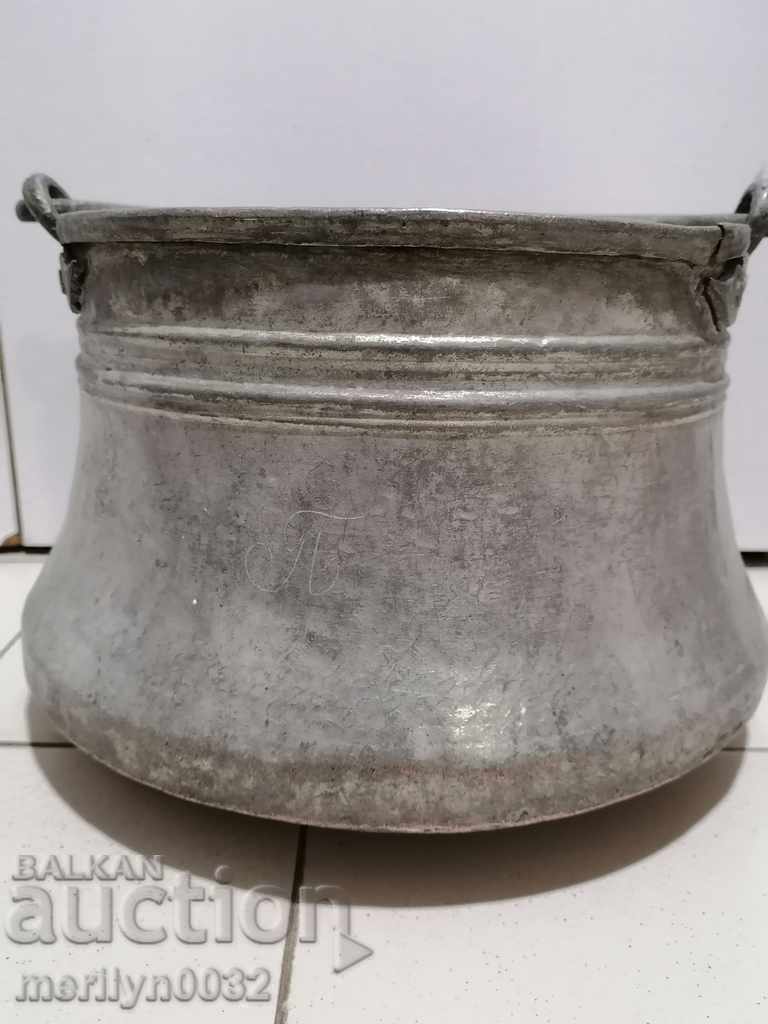 Tinned coin, cauldron, copper, copper vessel with price 109.00 BGN | € 55.73 Tinned coin, cauldron, copper, copper vessel with price 109.00 BGN | € 55.73