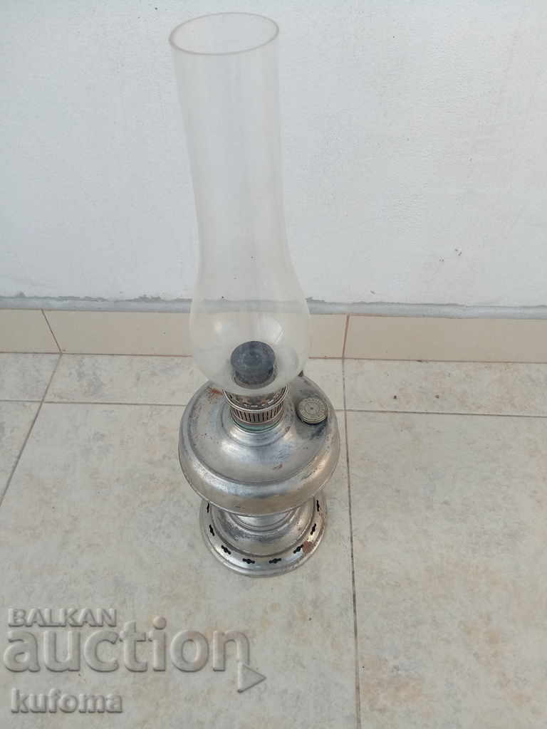 Παράδοση Παλαιό γερμανικό λυχνάρι πετρελαίου