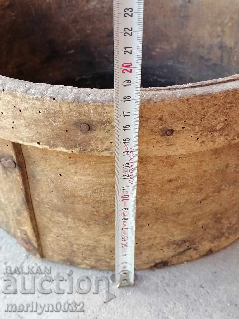 Old crutch for wheat, bushel, bucket, wooden - 5 Old crutch for wheat, bushel, bucket, wooden - 5